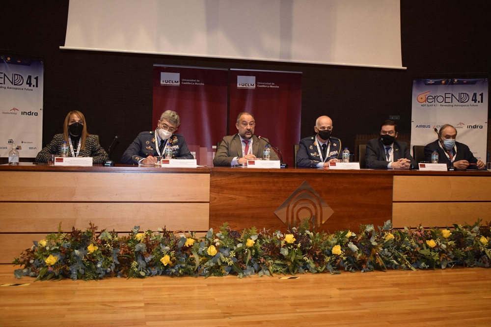 Panel de conferenciantes
