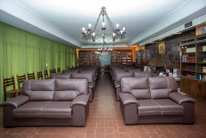 BIBLIOTECA_CON_TELEVISION