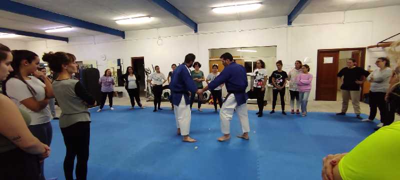 TALLER_DEFENSA_PERSONAL