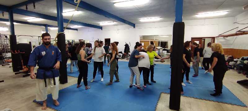 TALLER_DEFENSA_PERSONAL