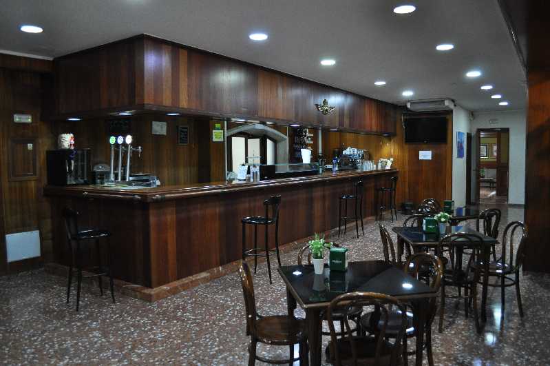 CAFETERIA_MECANICO_PABLO_RADA