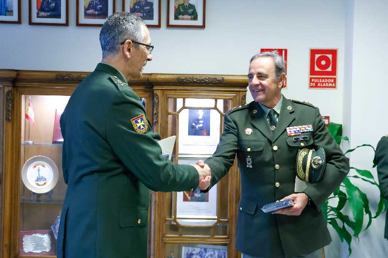 VISITA_OFICIAL_DEI_IGESAN_AL_CIMA_