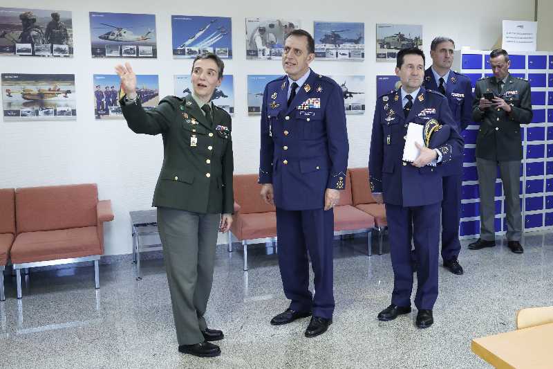 VISITA_DEL_JEMA_AL_CIMA