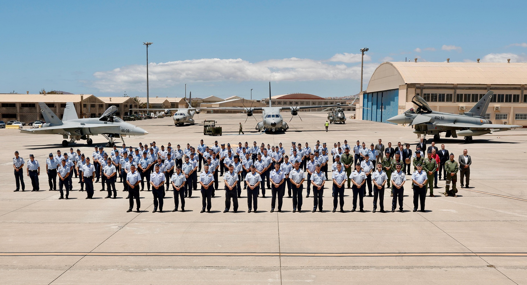 El Ejército del Aire y del Espacio moderniza la defensa aérea canaria con la llegada del Eurofighter a la Base Aérea de Gando