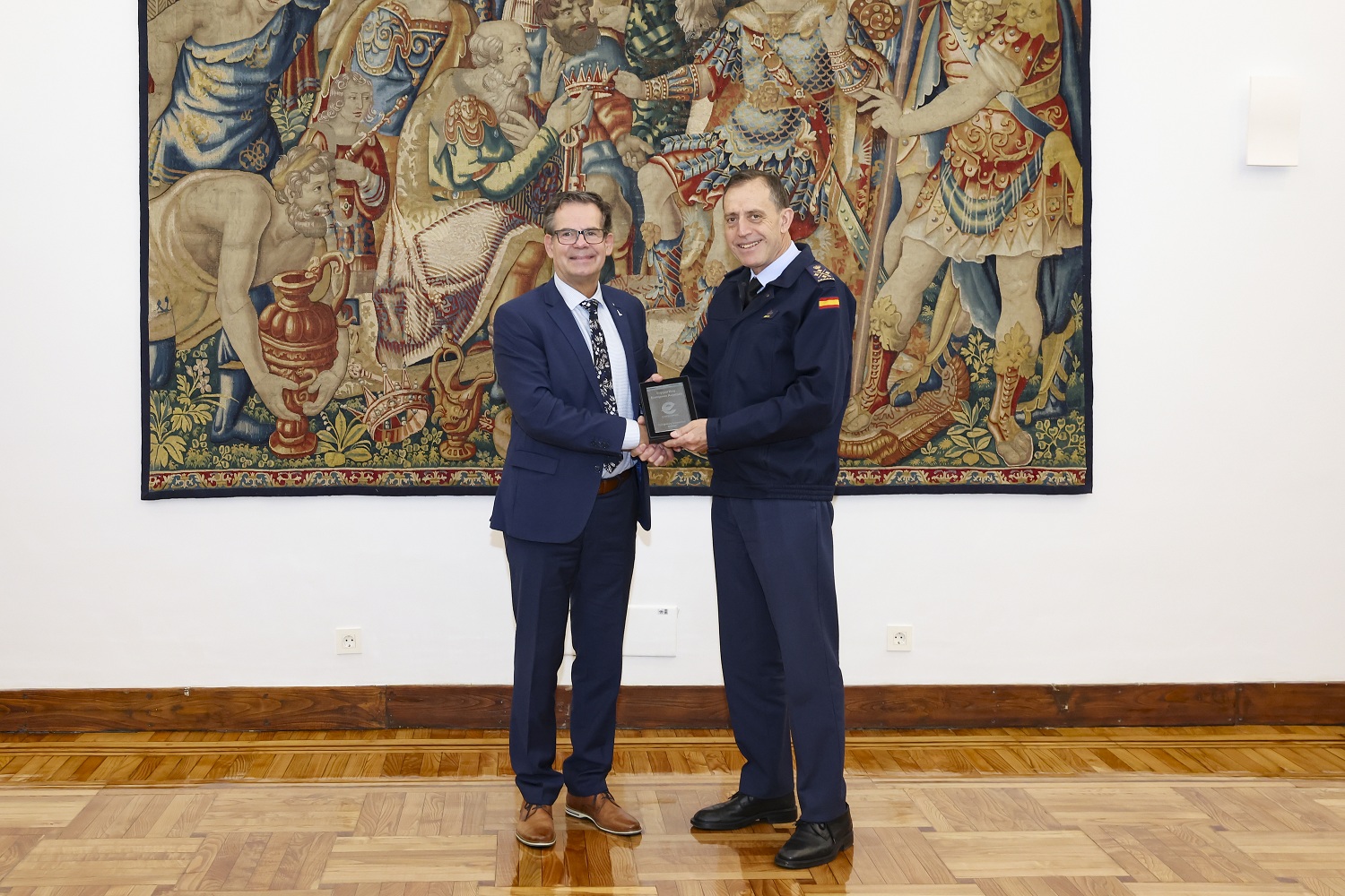 Imagen de Encuentro entre el JEMA y el jefe de la División de Cooperación Civil-Militar de Eurocontrol