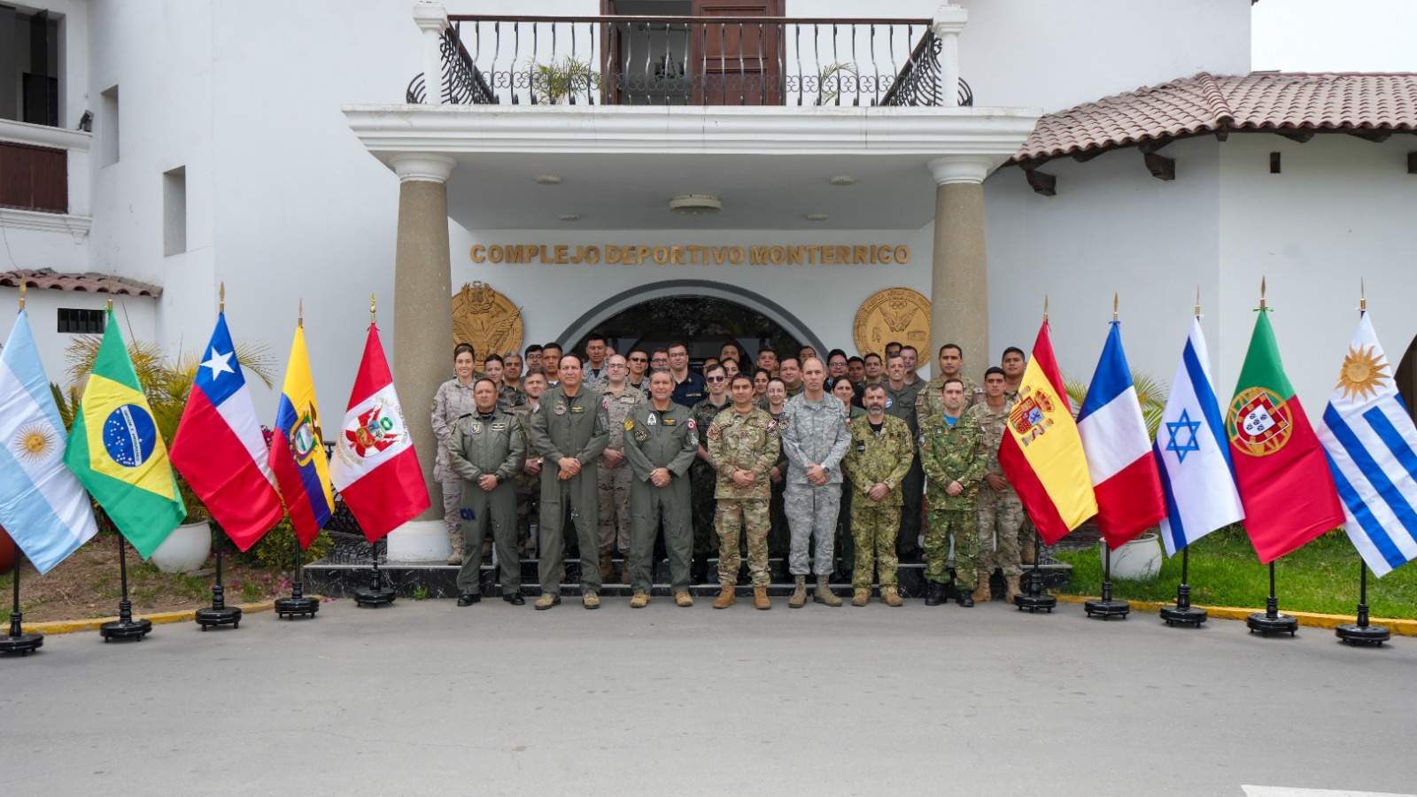Personal del COVE participa en el ejercicio Hawa Pacha-25 en Perú