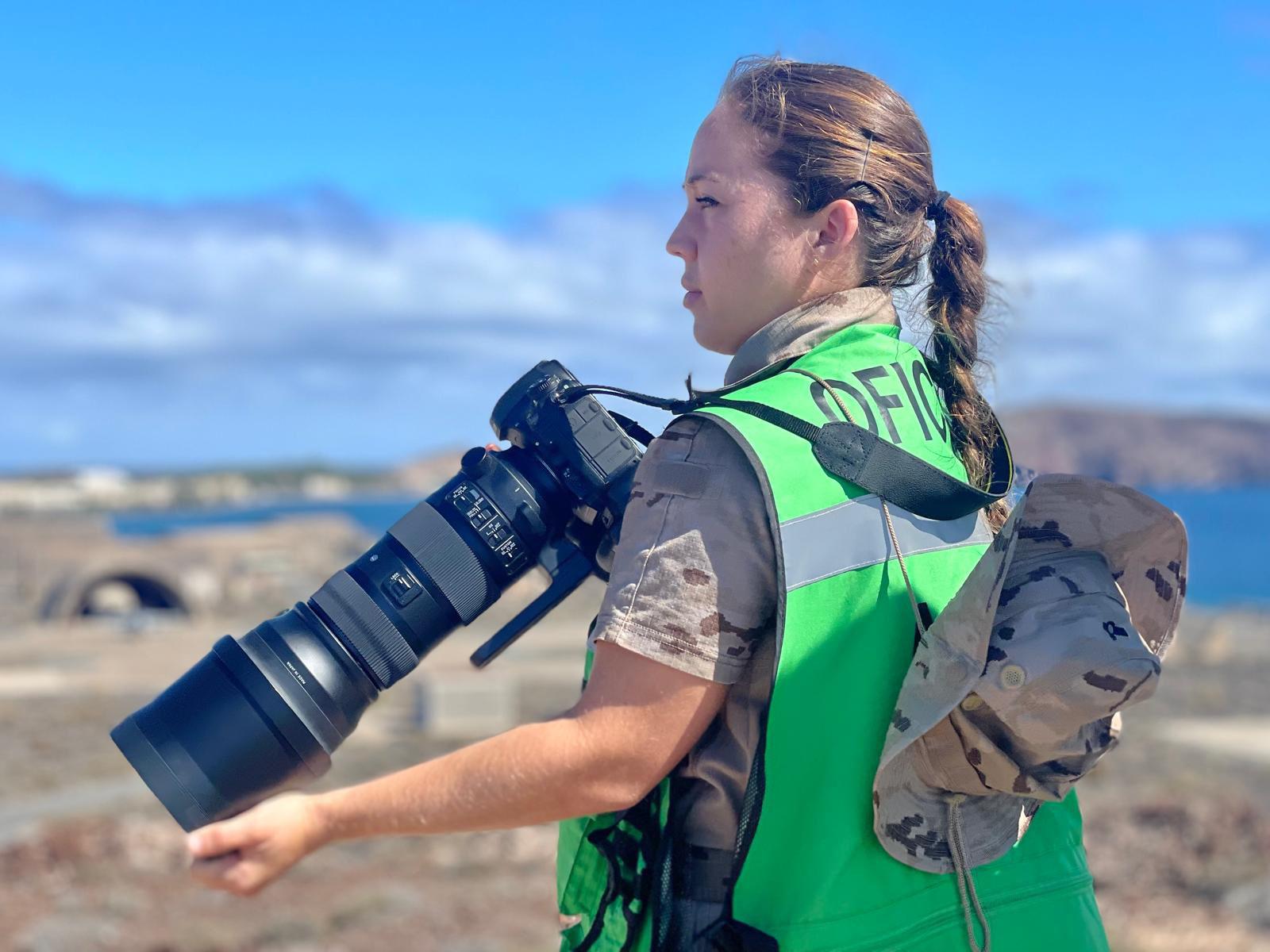 Imagen de Más de 170 amantes de la aviación participan en la jornada de spotters del ejercicio internacional Ocean Sky 2025 en la Base Aérea de Gando