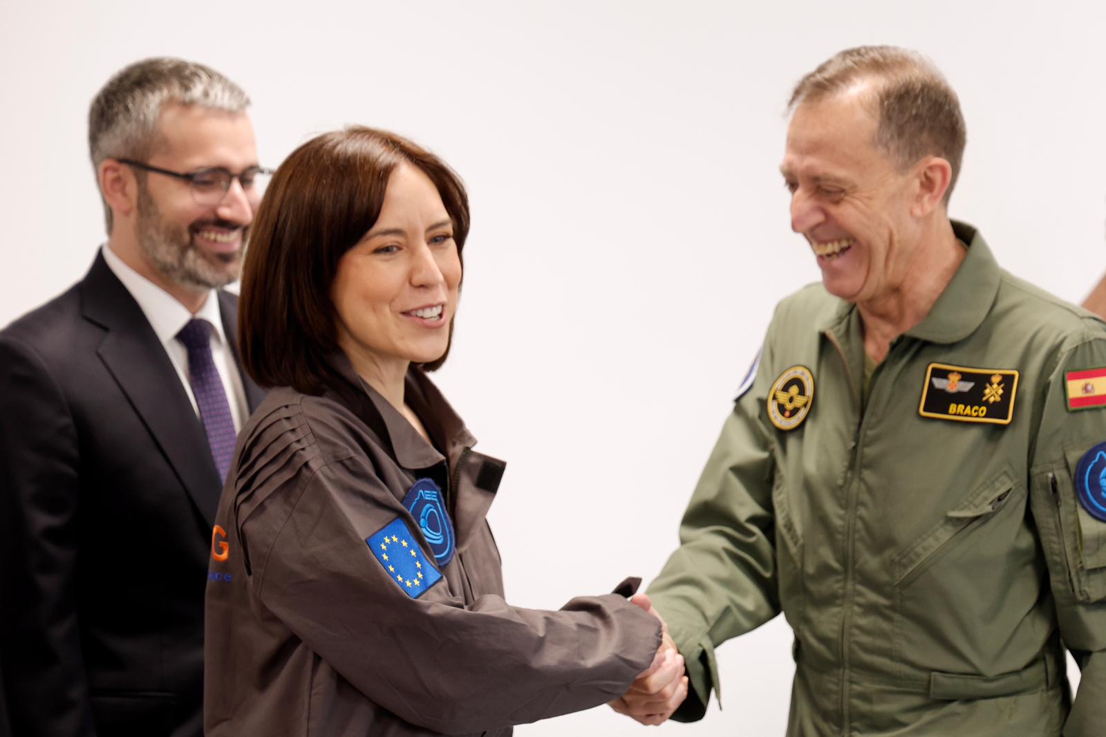 El Ejército del Aire y del Espacio acoge el ‘bautismo’ como embajadores del espacio de 30 jóvenes