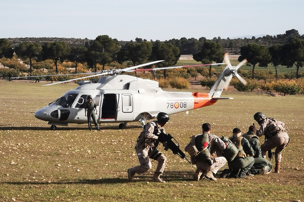 La Escuela Militar de Paracaidismo Méndez Parada, centro docente militar de referencia en materia SERE