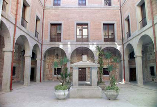 Interior del Castillo de Villaviciosa de Odón