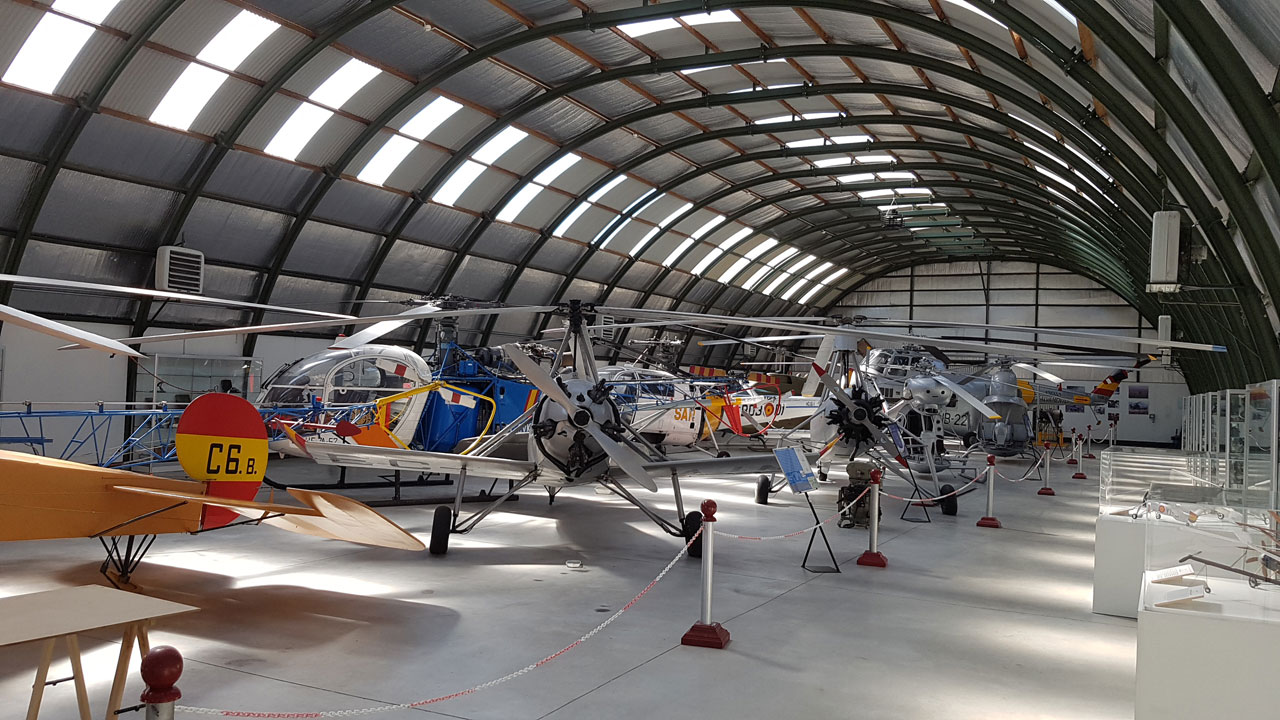 aeronave hangar4