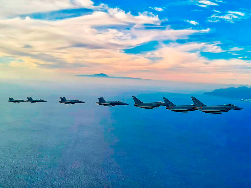 Ejercicio Ocean Sky 19