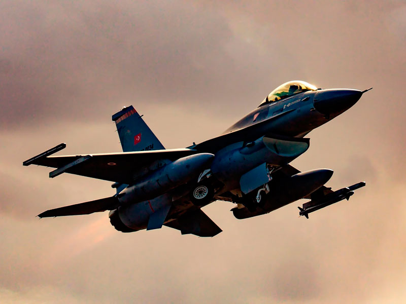 Ejercicio Ocean Sky 19