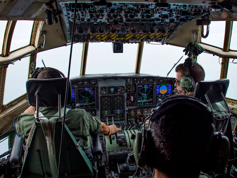 Ejercicio Ocean Sky 19