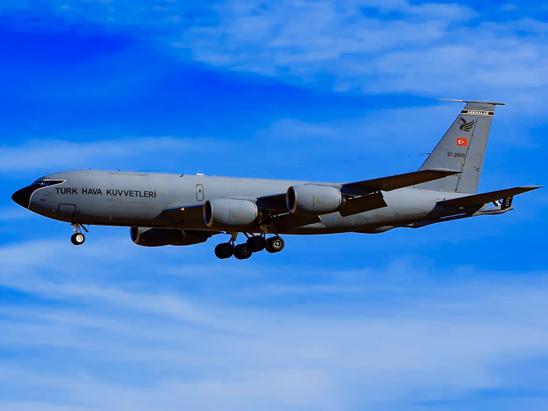 KC-135