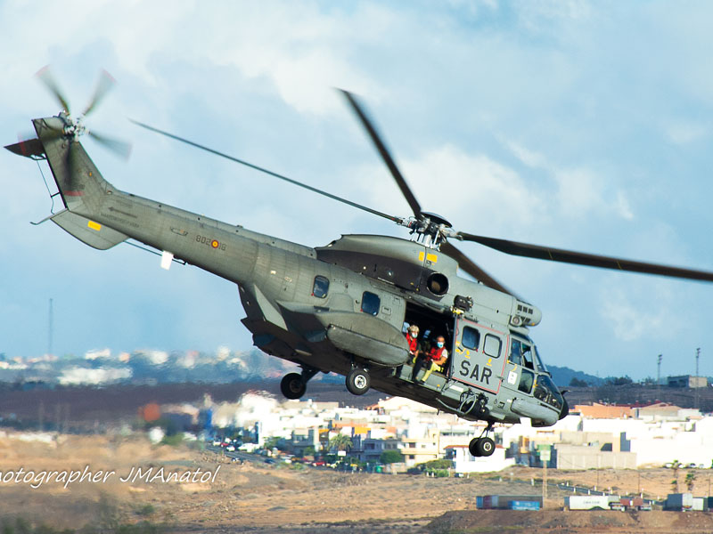 Súper Puma del 802 Escuadrón