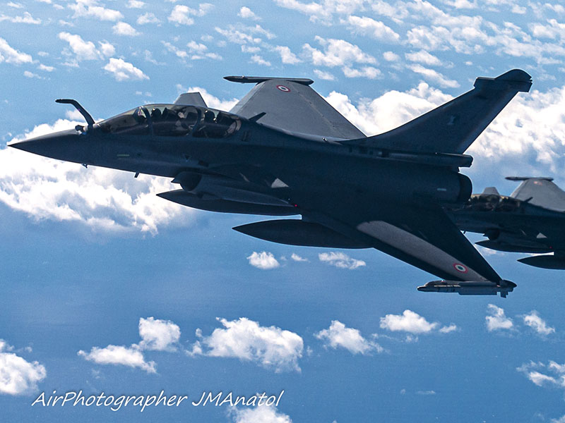 Rafale en vuelo