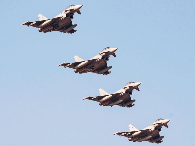 Formación de Eurofighter del Ala 14