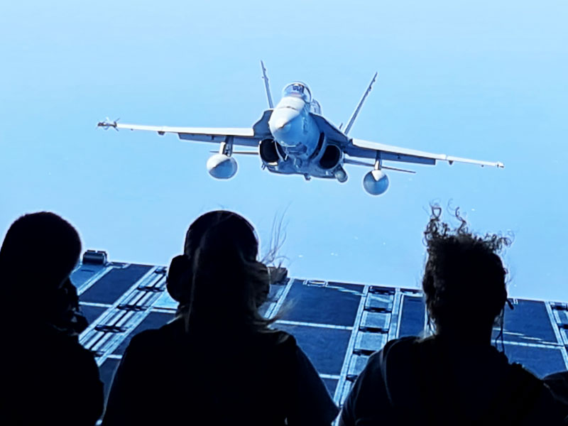 F-18 desde A400M. Foto de Raúl Hernández Sevilla