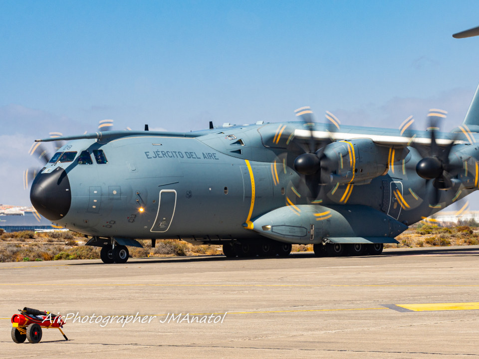 A400M en pista. Foto de Anatol