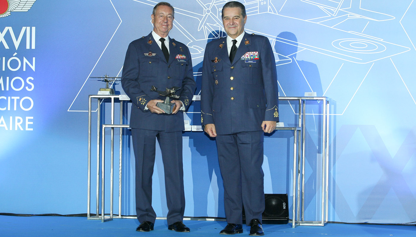 Premiado cultura aeronáutica 2015