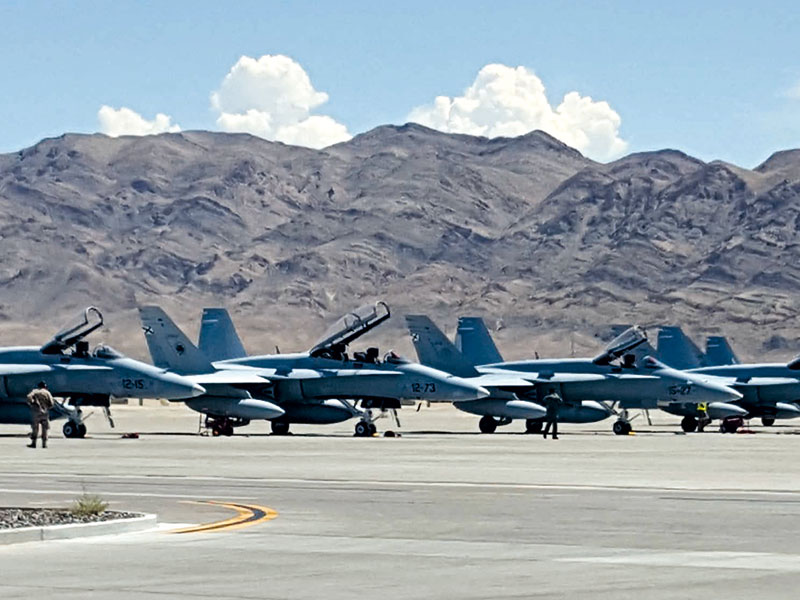 Red Flag 16-04 F-18 del Ala 12 en Nellis