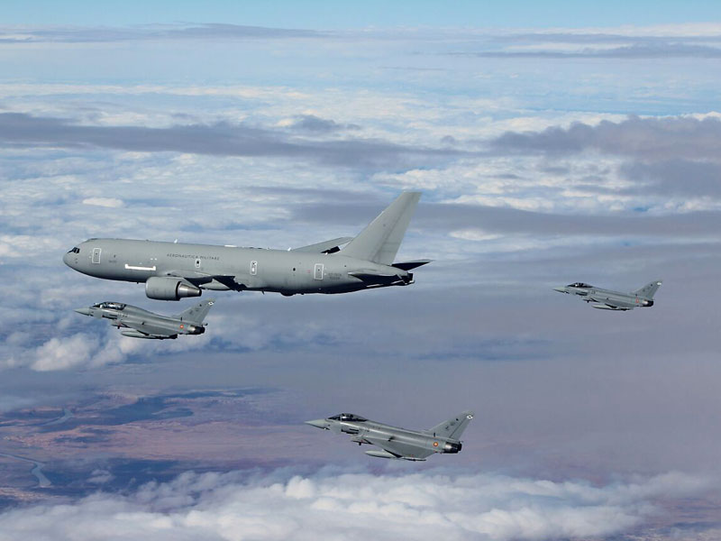 Red Flag 17-02 Eurofighter con un tanker italiano