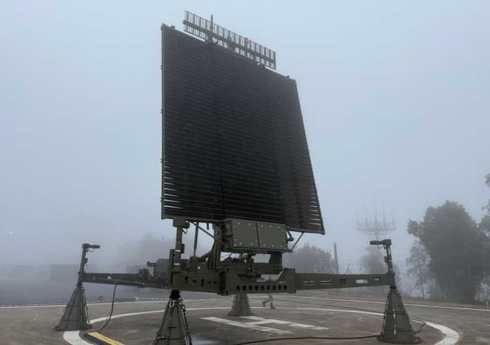 Imagen de Integración en el Sistema de Vigilancia Aérea del nuevo radar Lanza-T del Grupo Móvil de Control Aéreo